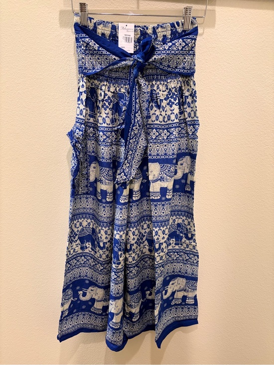 Advance Apparels Pants - Advance Apparels One Size Blue Elephant Print Wide-Leg Pants, side pocket  NWT